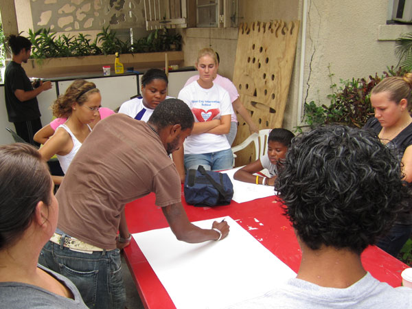 LCIS Makes Art At Popop